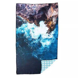 🎁🛍3/$30🛍 Whitley Willows Microfiber Beach Towels